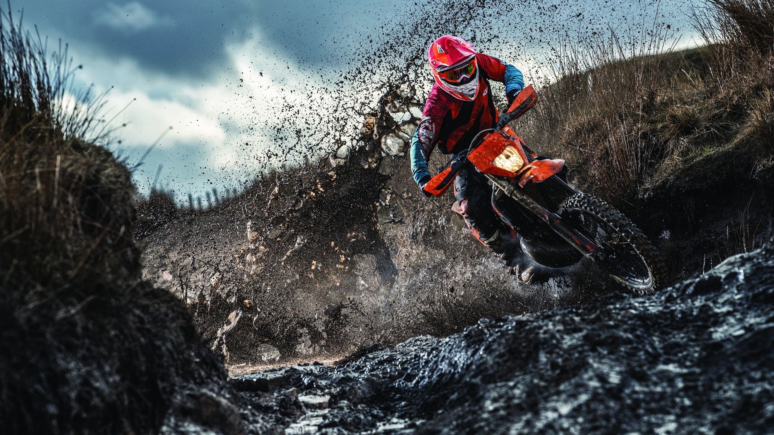 _老鹰快速反击，比赛精彩纷呈_，老鹰抢7